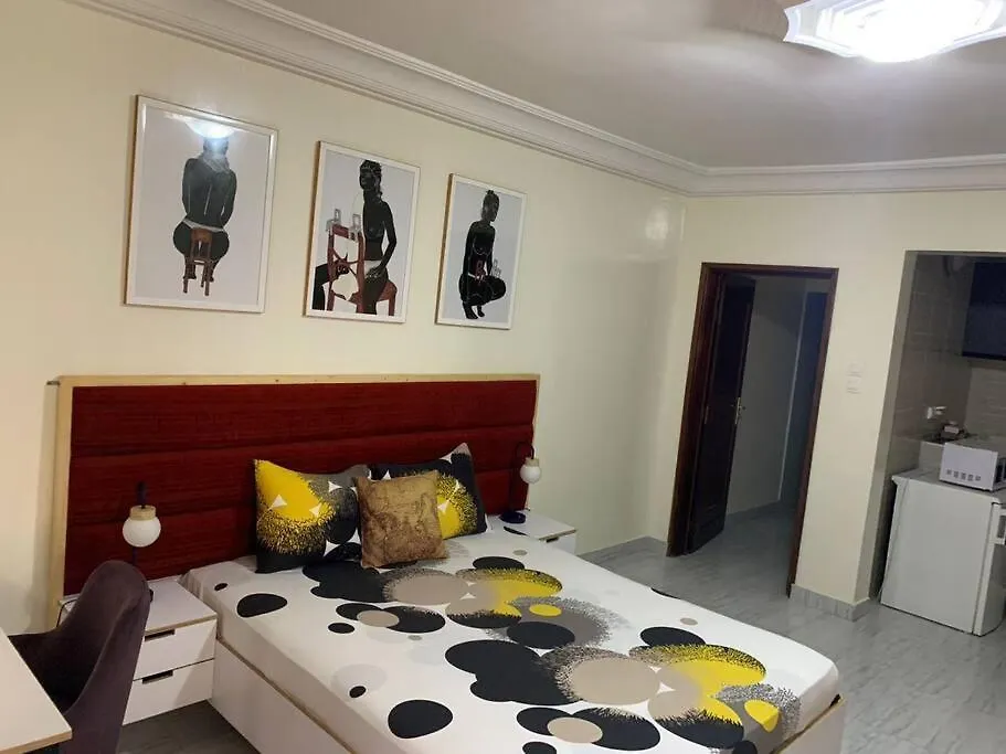 Terangalux Studio Chic Yoff Dakar